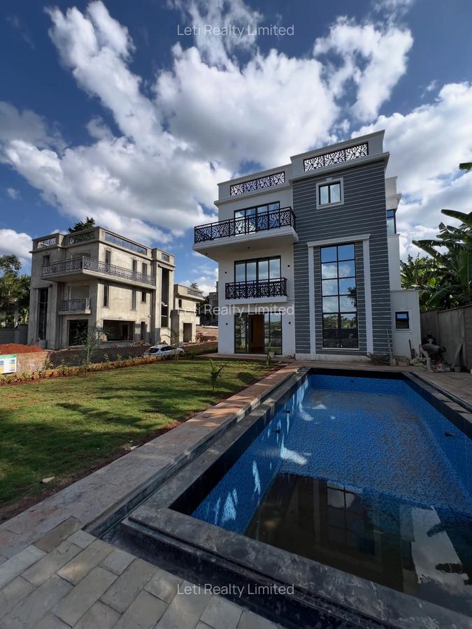 5 Bed Townhouse with En Suite in Lavington - 1