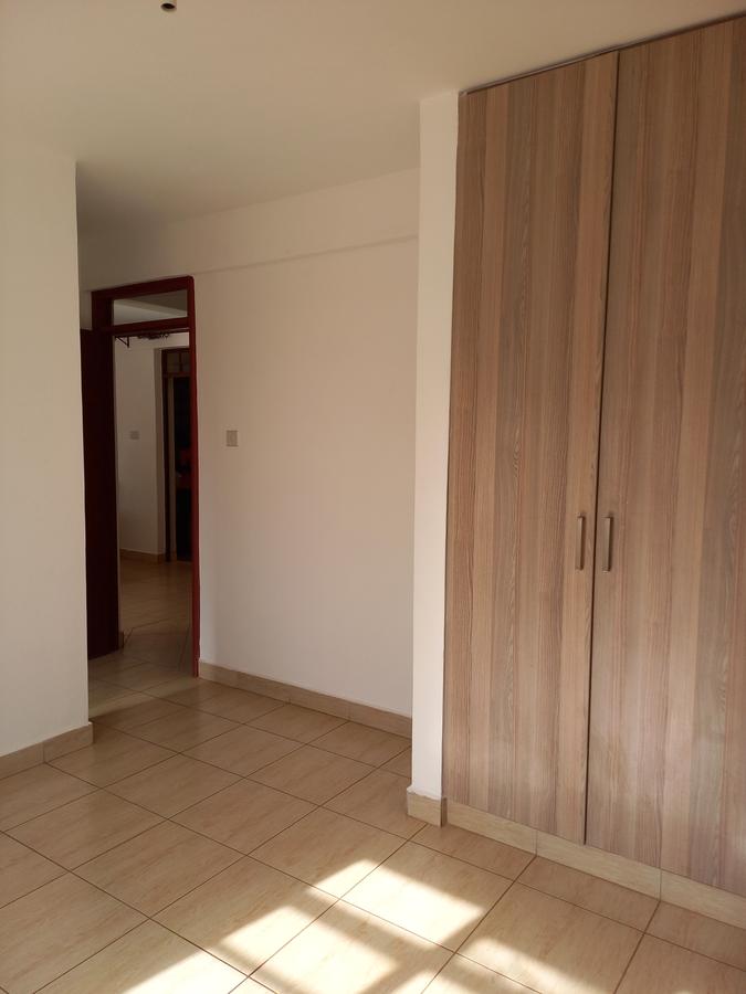 2 Bed Apartment with En Suite in Naivasha Road - 7