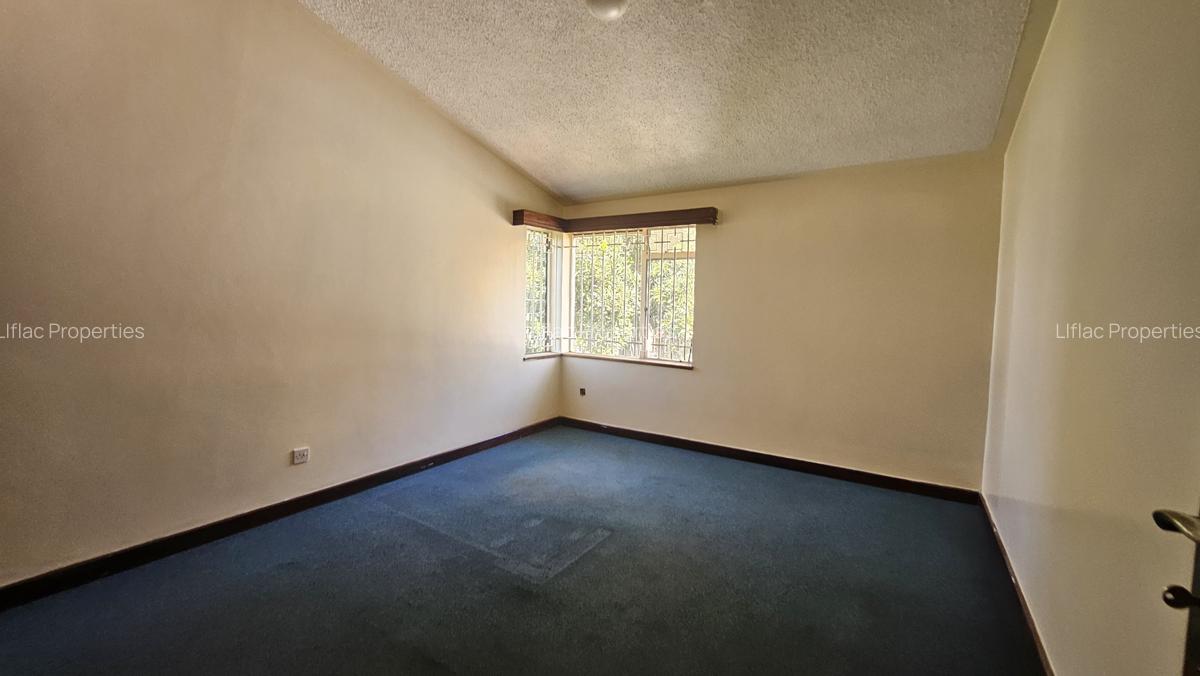 5 Bed House with En Suite in Gigiri - 6