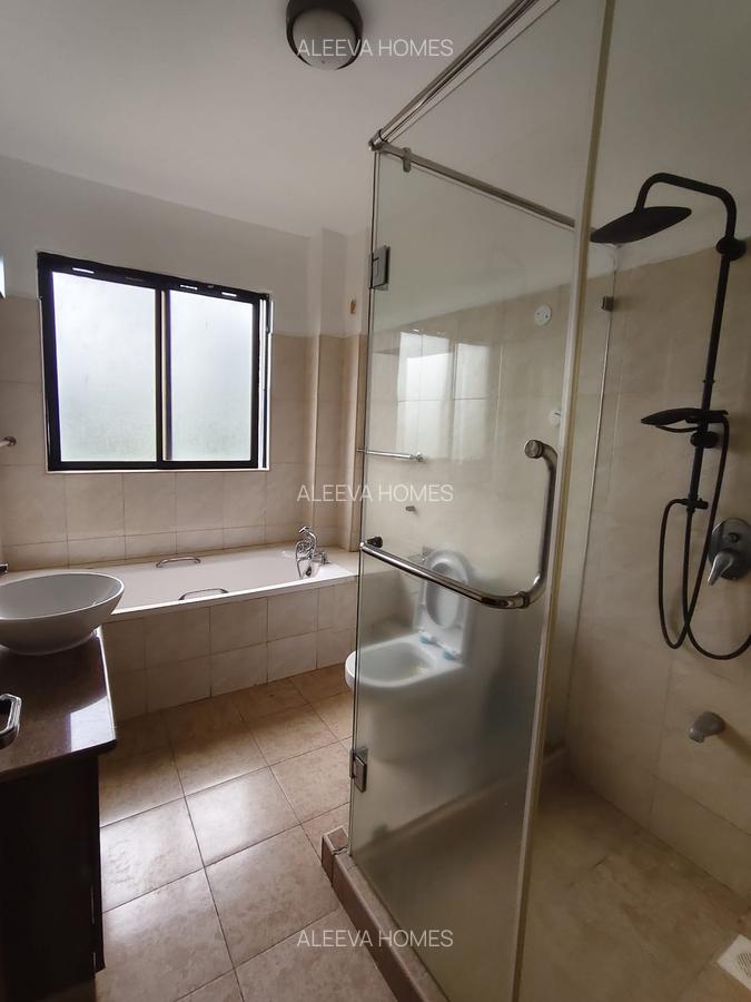 4 Bed Apartment with En Suite in Kileleshwa - 16