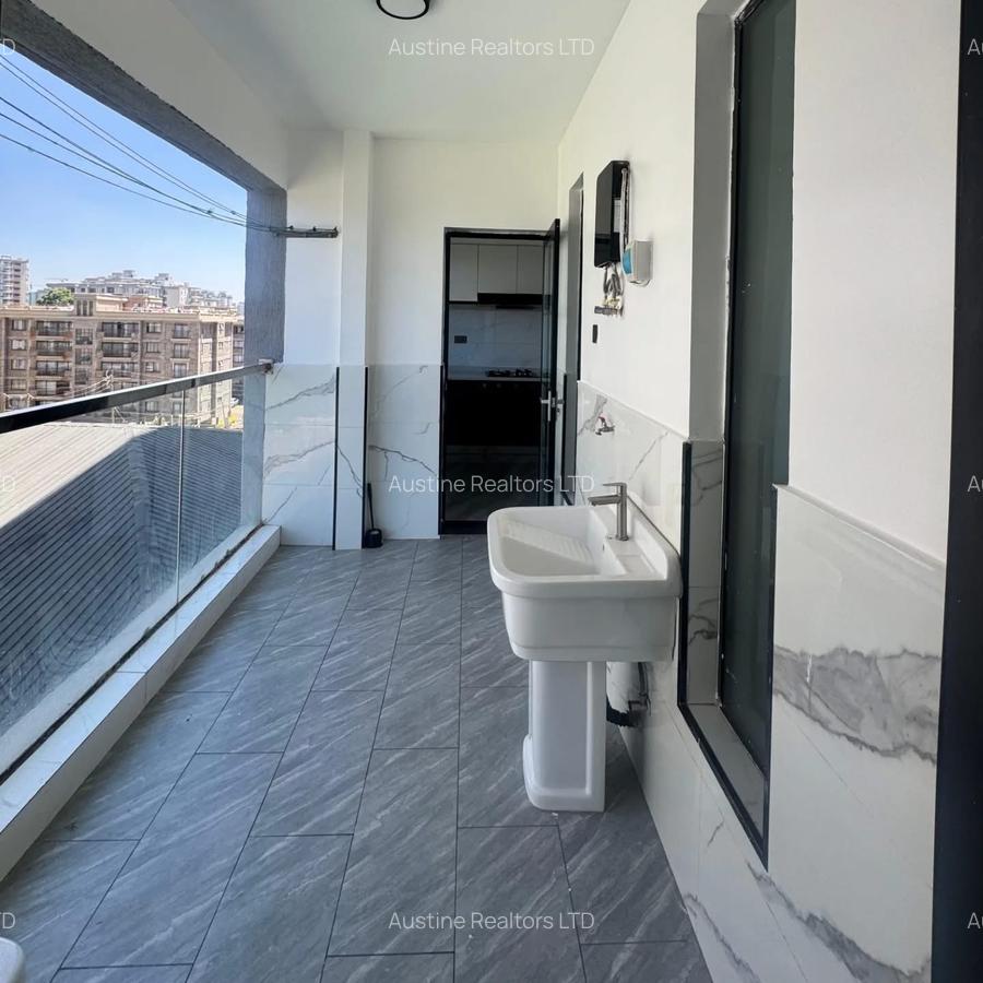 3 Bed Apartment with En Suite at Othaya Road - 15