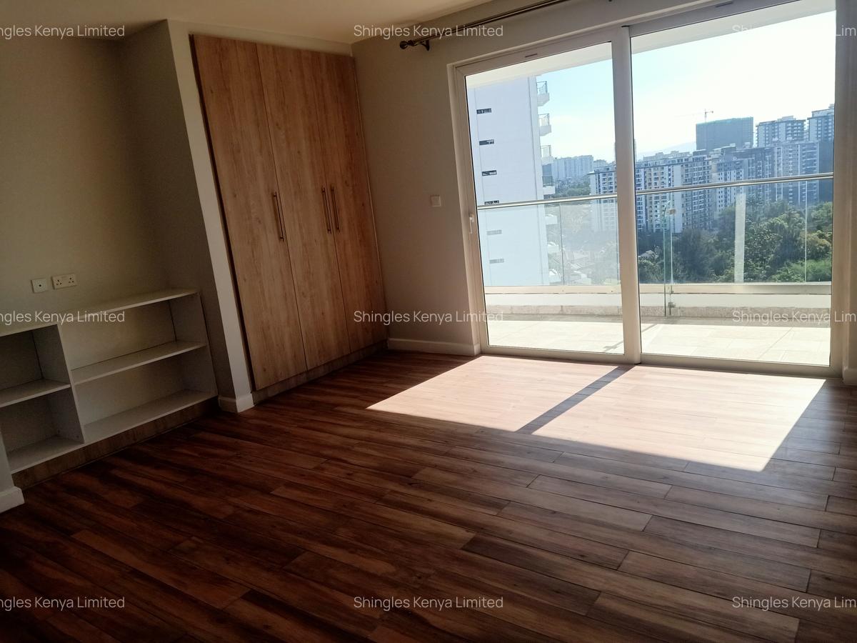 3 Bed Apartment with En Suite at Nyeri Rd - 15