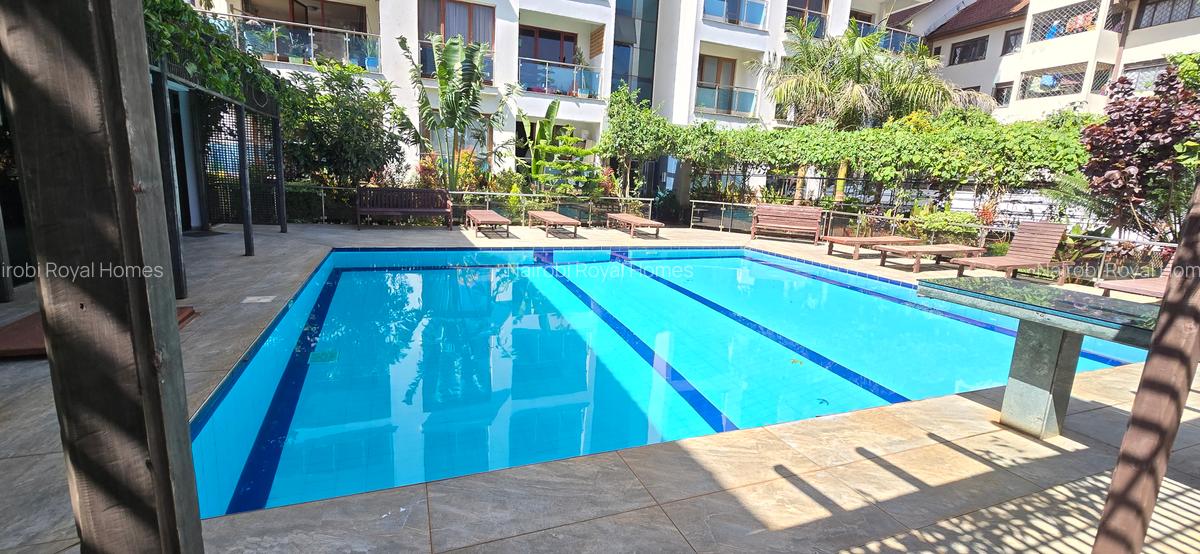 3 Bed Apartment with En Suite at Tebere Crescent - 6