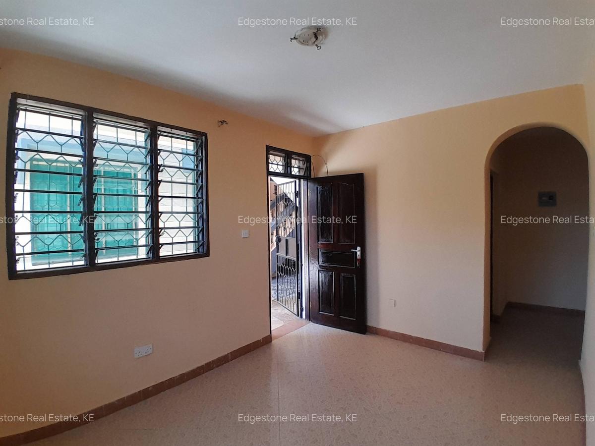 1 Bed Apartment with Borehole in Mtwapa - 12