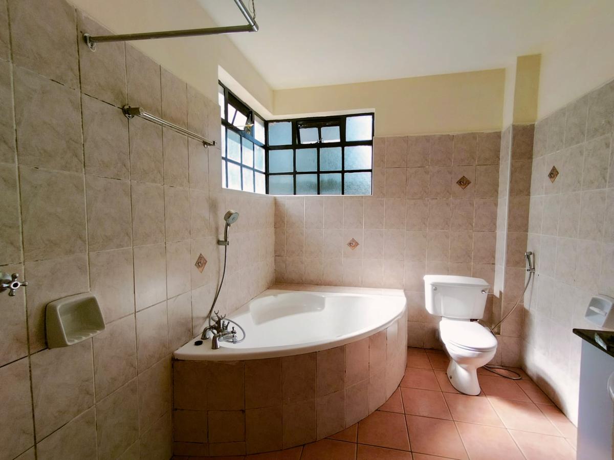 3 Bed Apartment with En Suite in Kileleshwa - 12