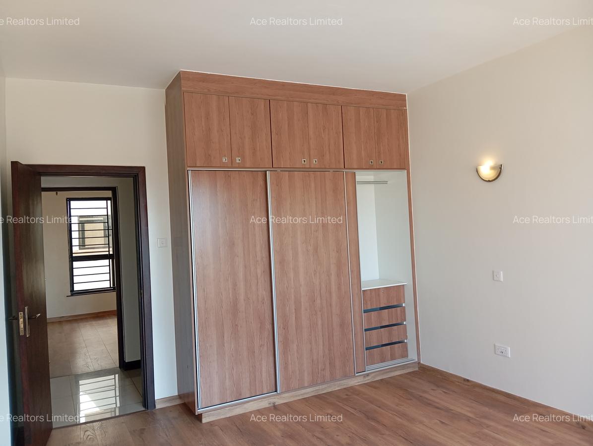 3 Bed Apartment with En Suite at General Mathenge - 7