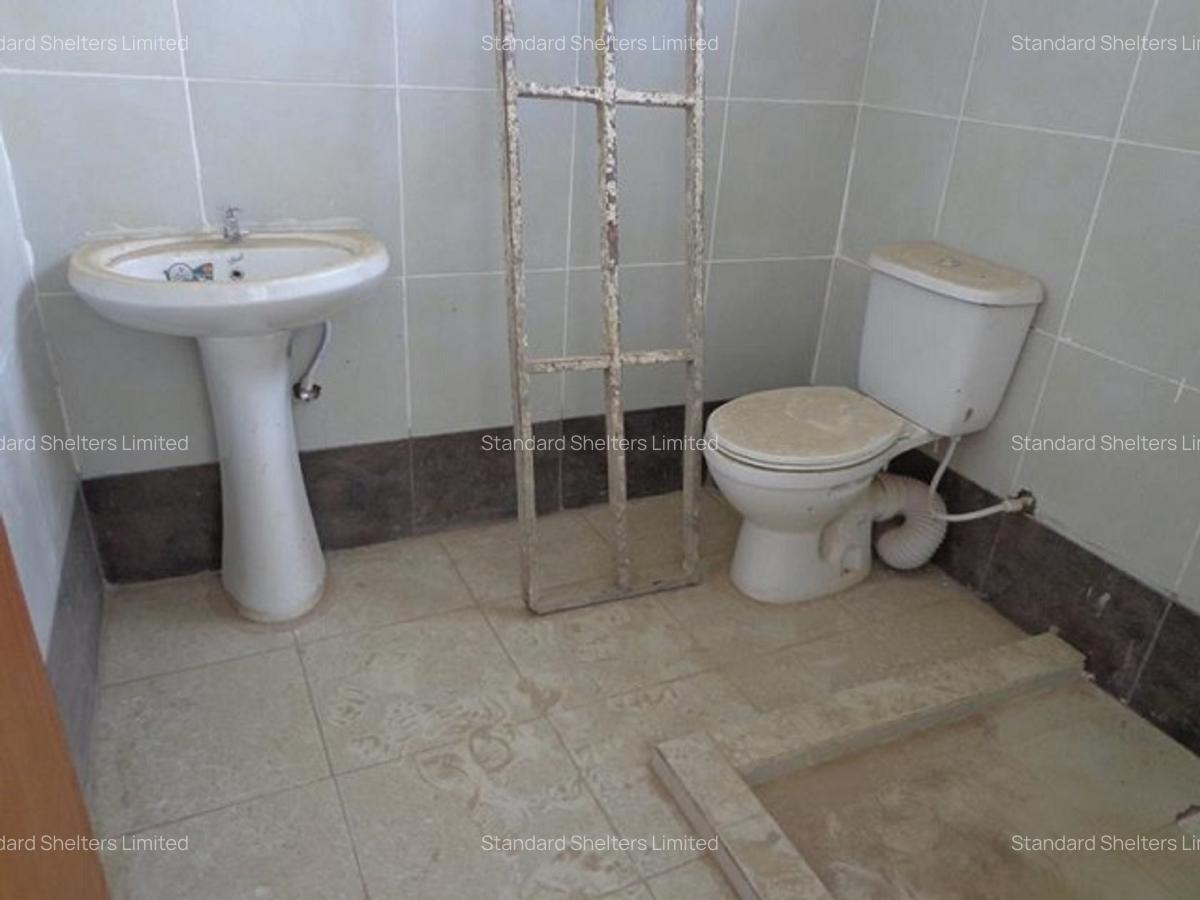 6,500 ft² Warehouse with Backup Generator in Athi River - 13