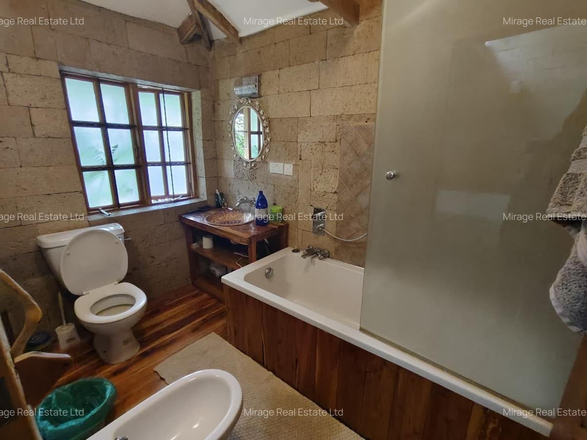 2 Bed Villa with En Suite in Karen - 6