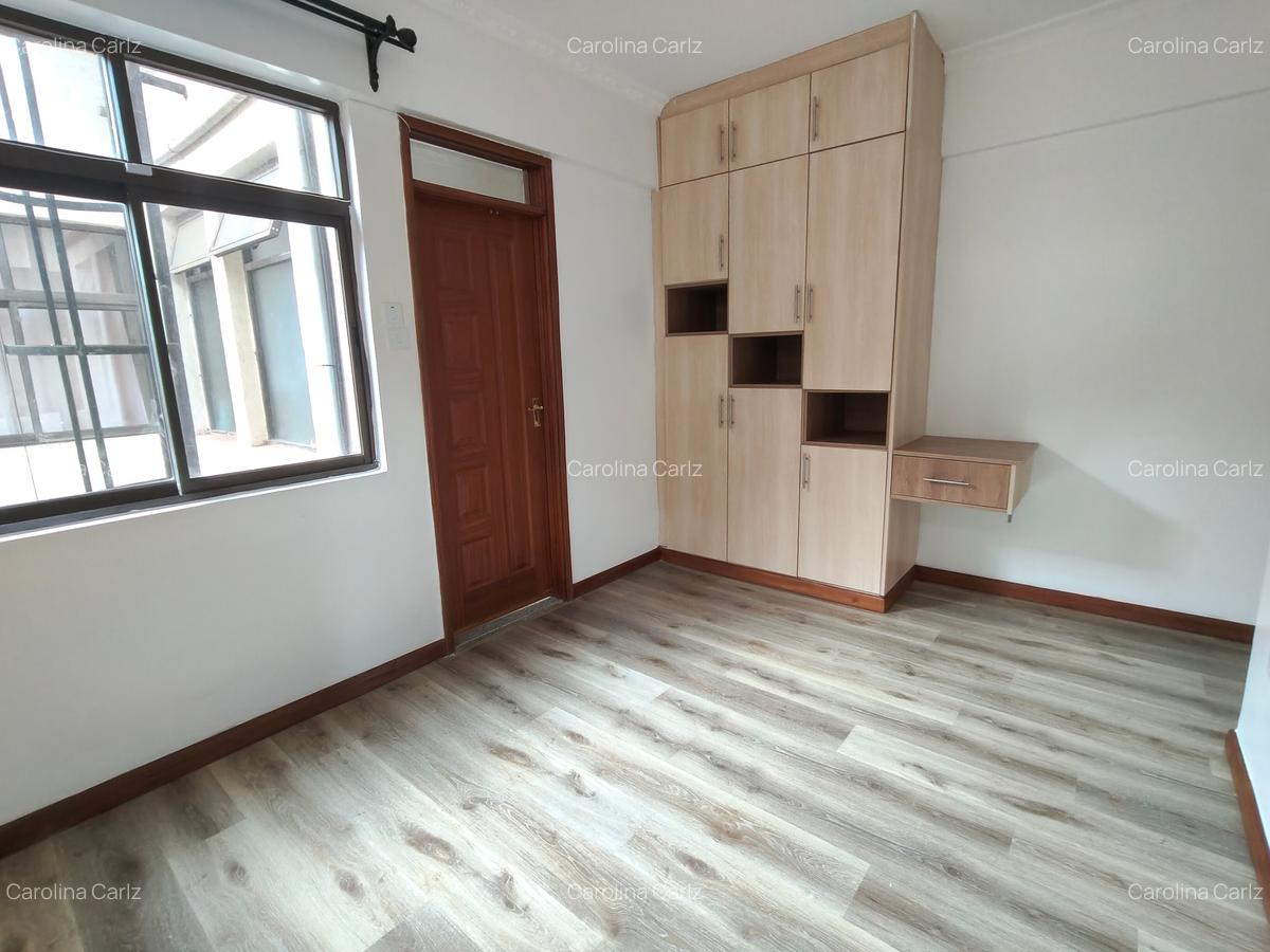 3 Bed Apartment with En Suite at Nyari - 18