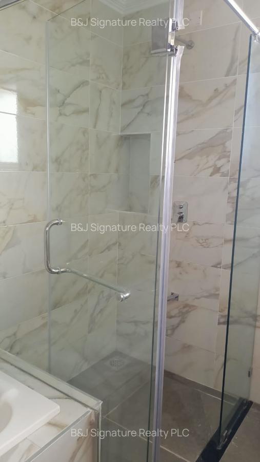 4 Bed Apartment with En Suite in Kileleshwa - 4