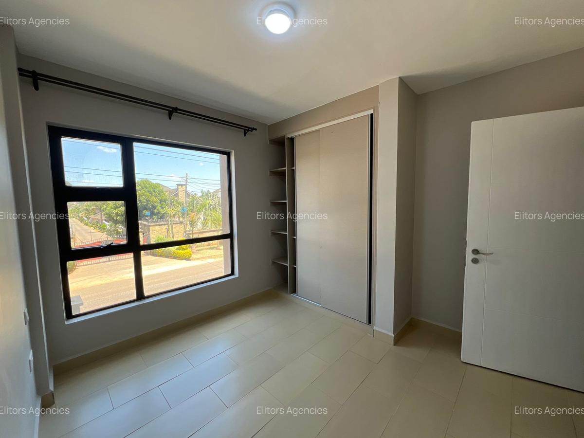 2 Bed Apartment with En Suite at Kirawa Road - 9