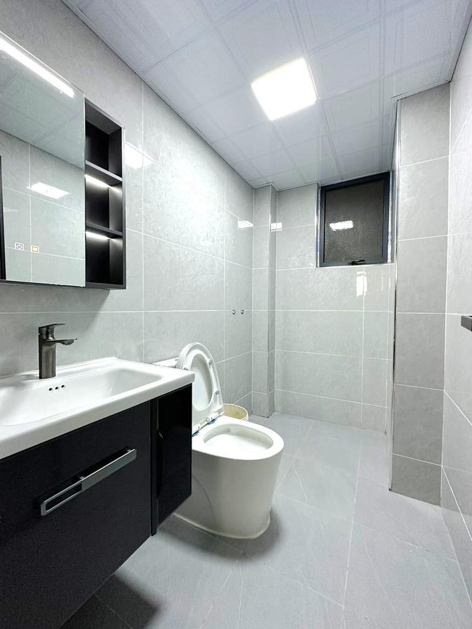 2 Bed Apartment with En Suite in Westlands Area - 5