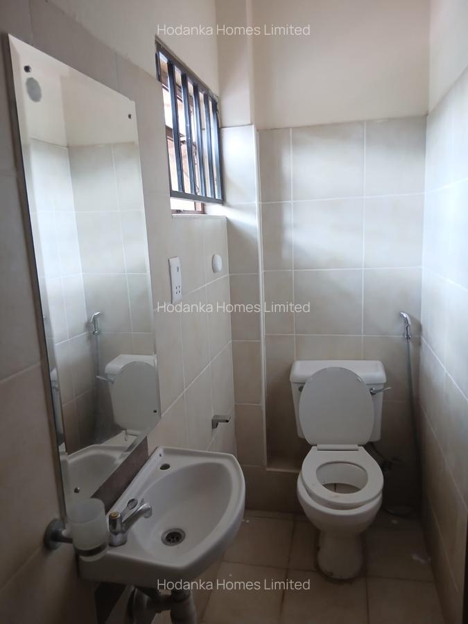Serviced 3 Bed Apartment with En Suite in Kilimani - 8