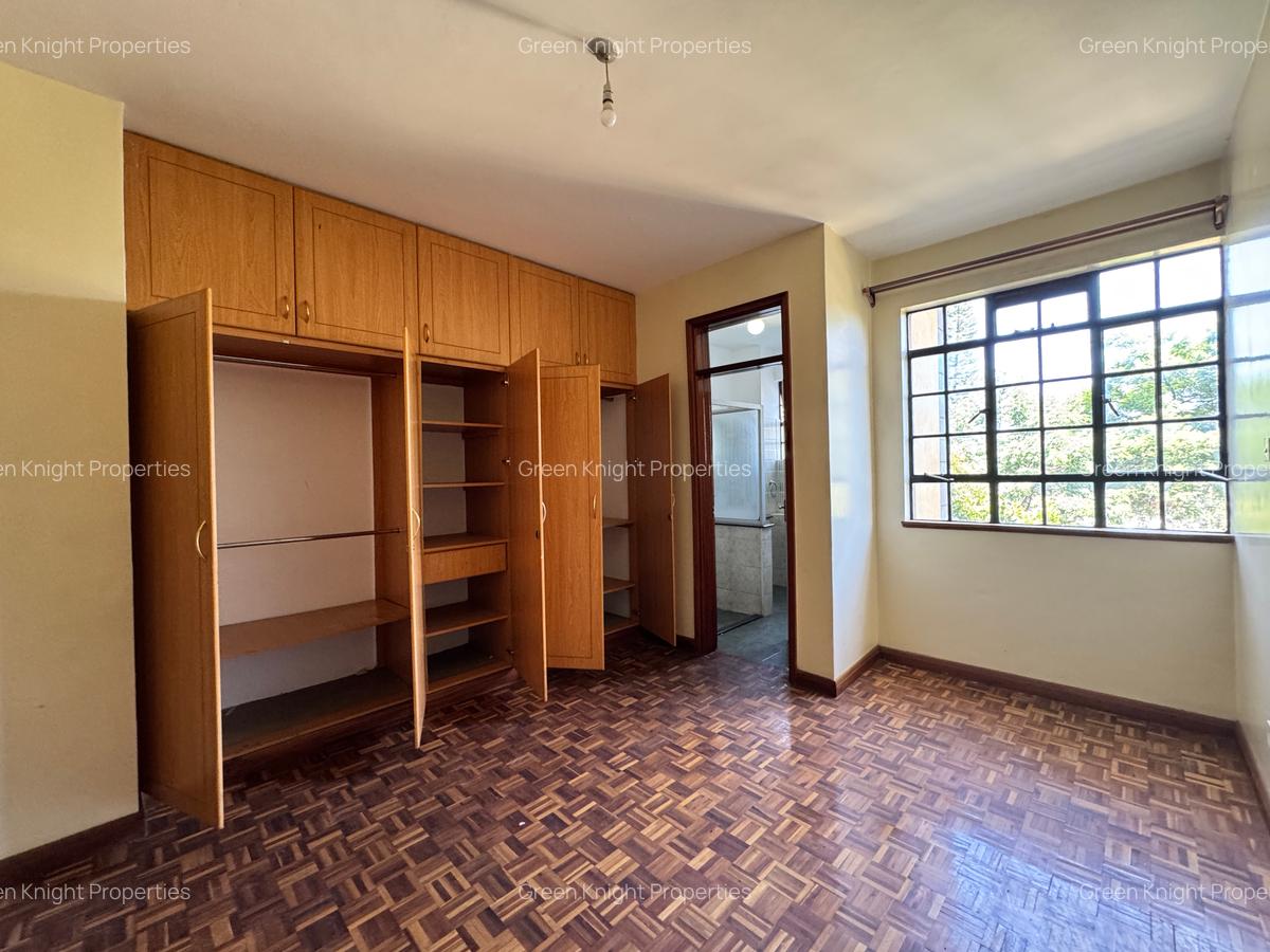 Serviced 3 Bed Apartment with En Suite in Kilimani - 14