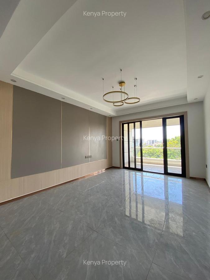 2 Bed Apartment with En Suite at Riverside Drive - 1