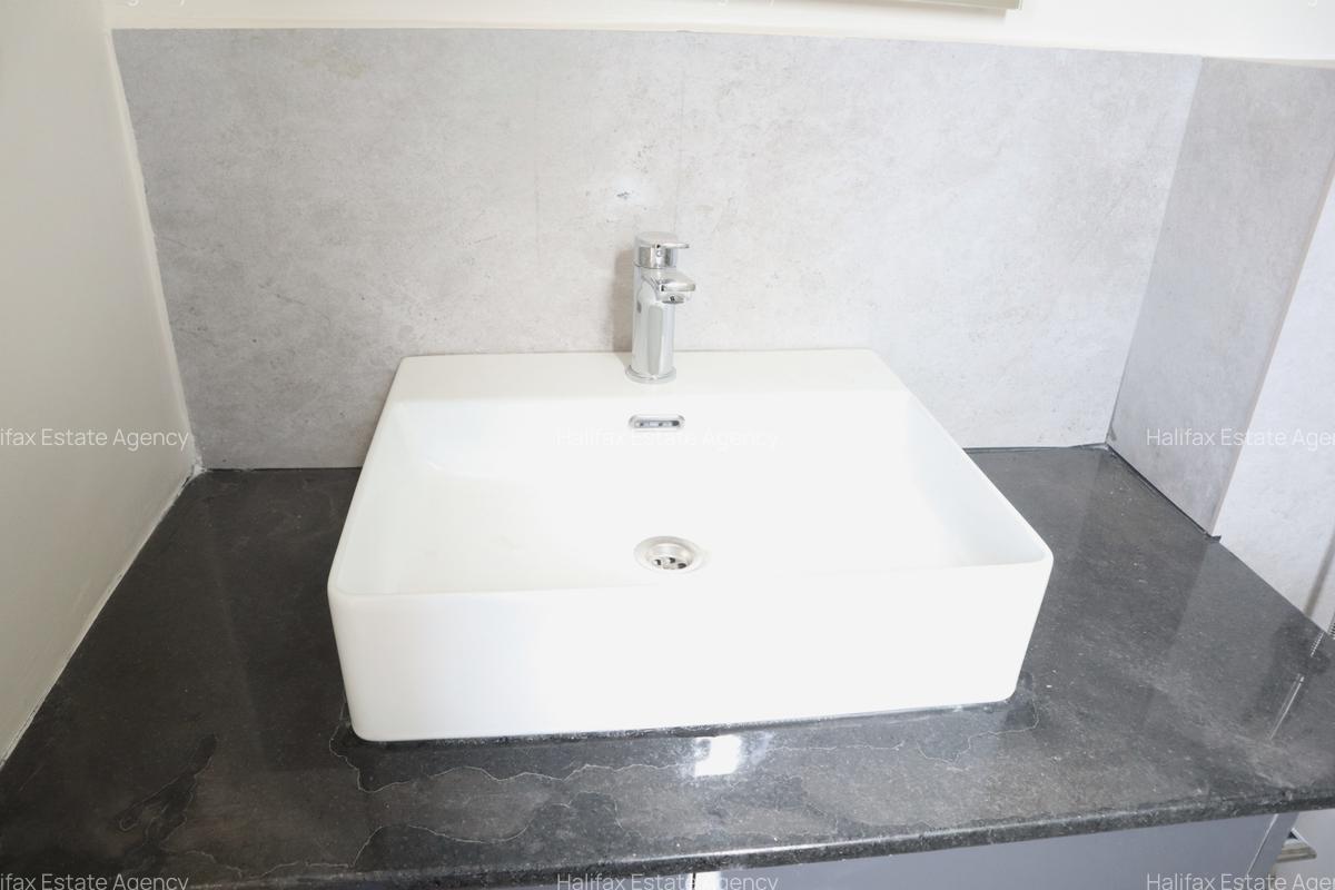 Serviced 3 Bed Apartment with En Suite in Westlands Area - 12