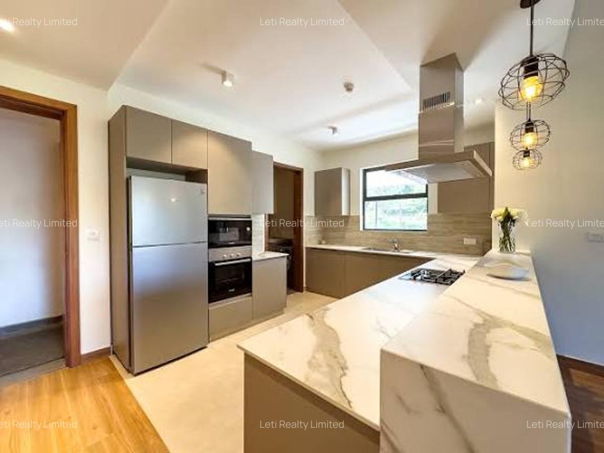 2 Bed Apartment with En Suite in Riverside - 5