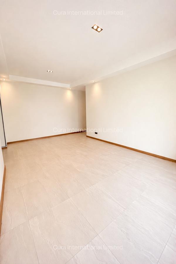 4 Bed Apartment in Westlands Area - 3