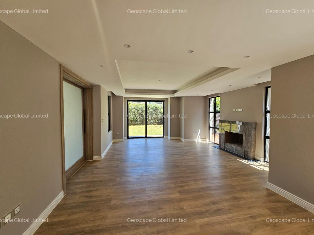 5 Bed Villa with En Suite in Runda - 7