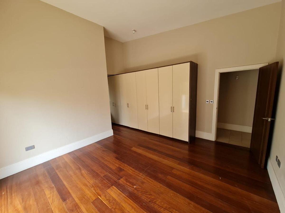 3 Bed Apartment with En Suite in Westlands Area - 20