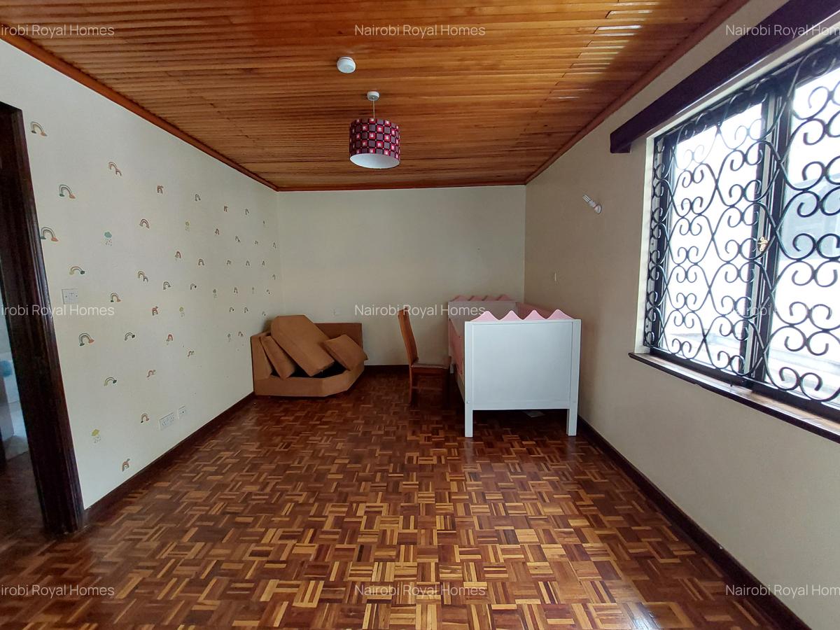6 Bed Townhouse with En Suite at Kilimani Algeyo Road - 9