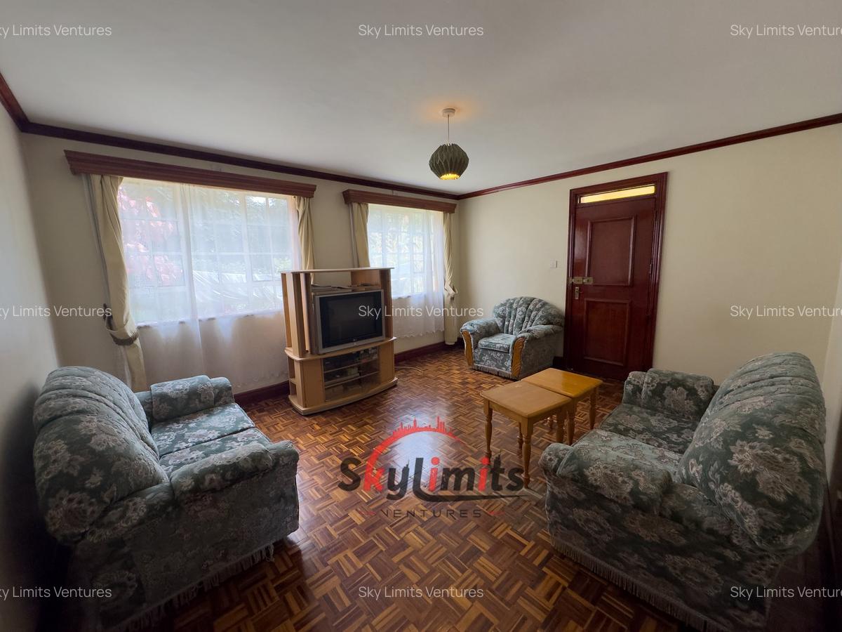 5 Bed House with En Suite in Runda - 8