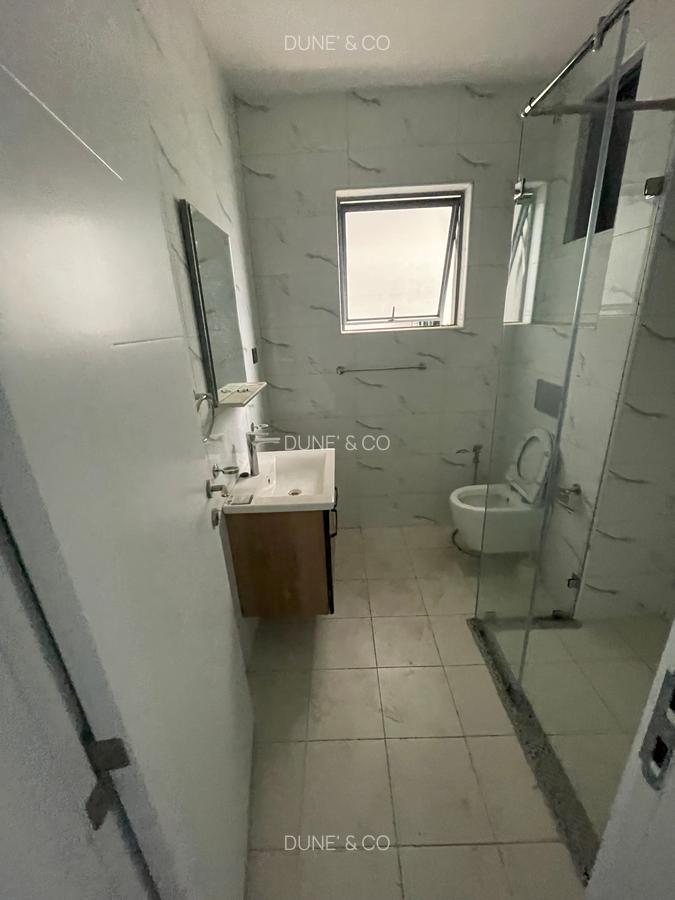 2 Bed Apartment with En Suite in Lavington - 13