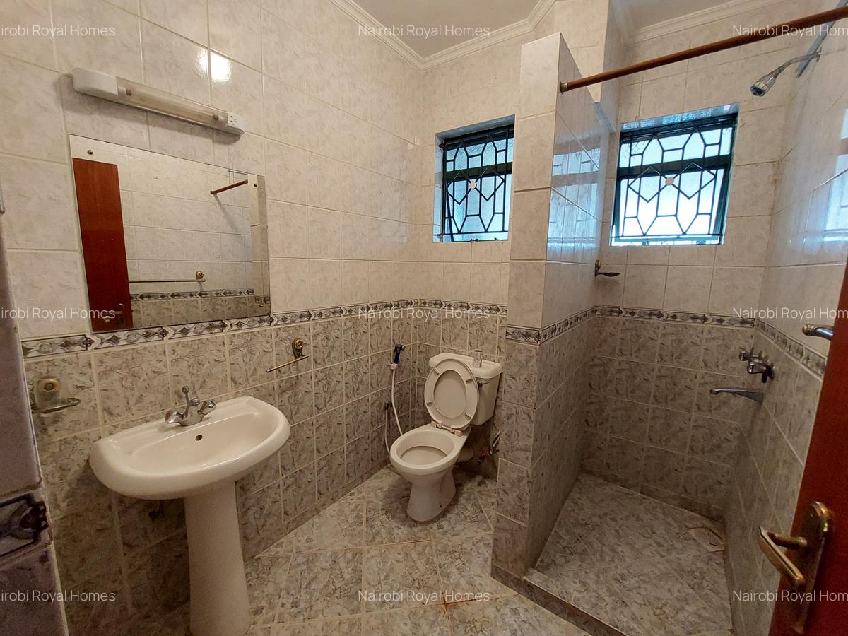 3 Bed Apartment with En Suite at Githunguri Road 5 - 11