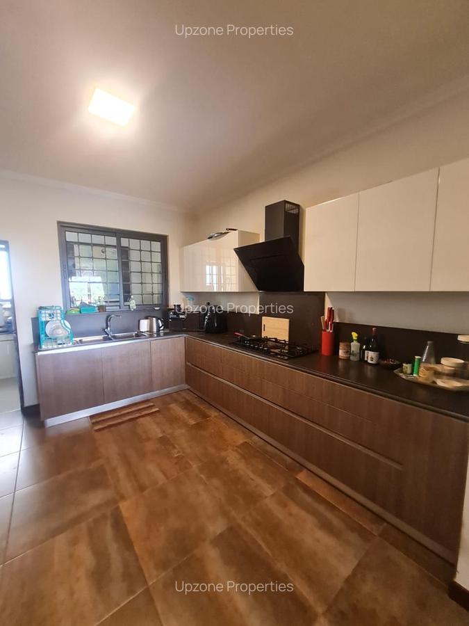 3 Bed Apartment with En Suite at City Park Drive - 6