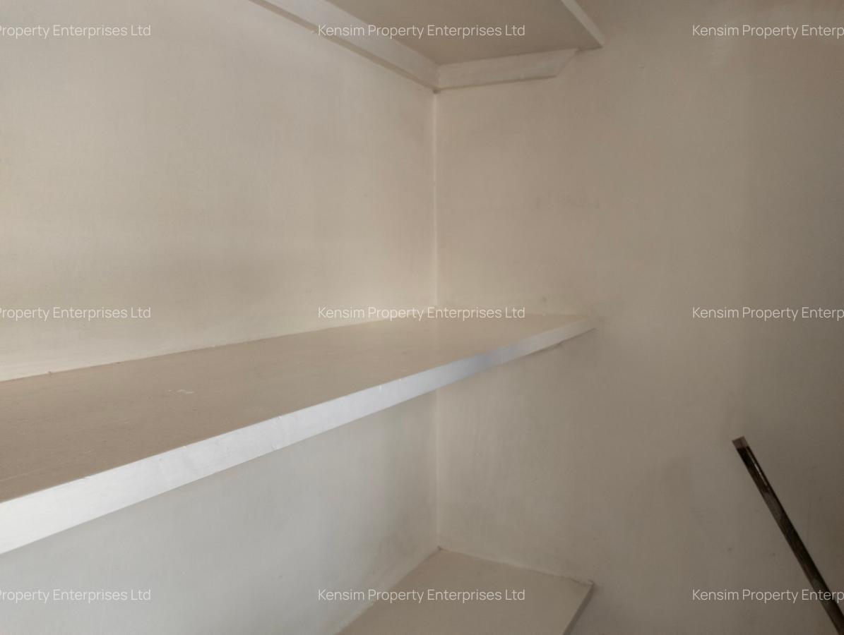 4 Bed Townhouse with En Suite in Lavington - 5