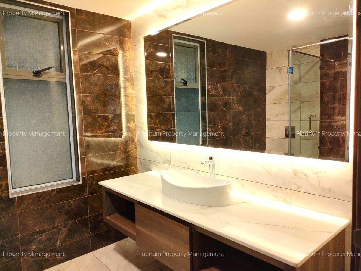 Serviced 3 Bed Apartment with En Suite at Brookside Gardens - 19