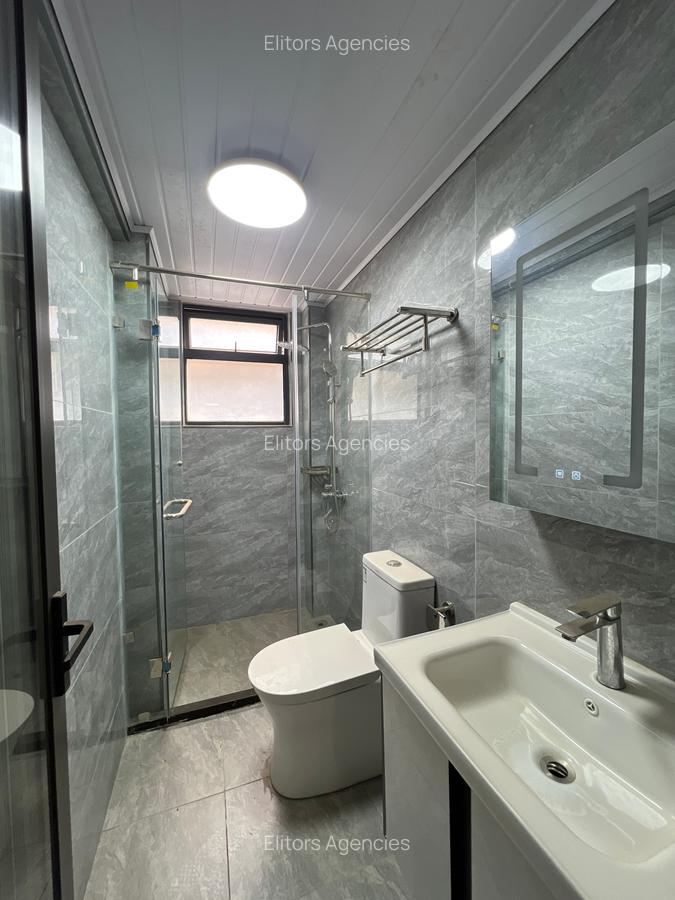 2 Bed Apartment with En Suite at Agwings Kodhek Road - 17