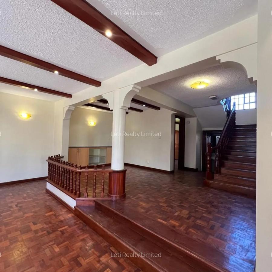 5 Bed Townhouse with En Suite in Kileleshwa - 4