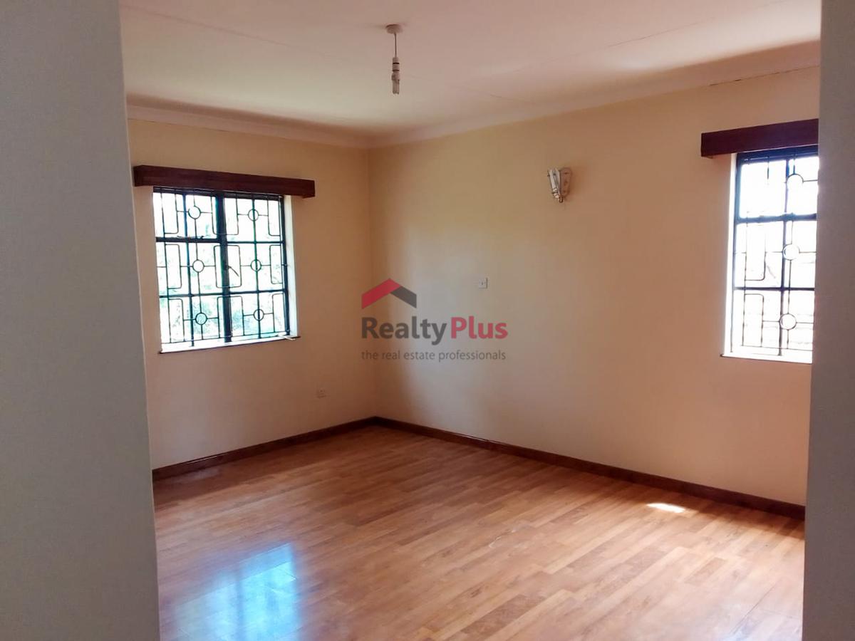 4 Bed House with En Suite in Kyuna - 7