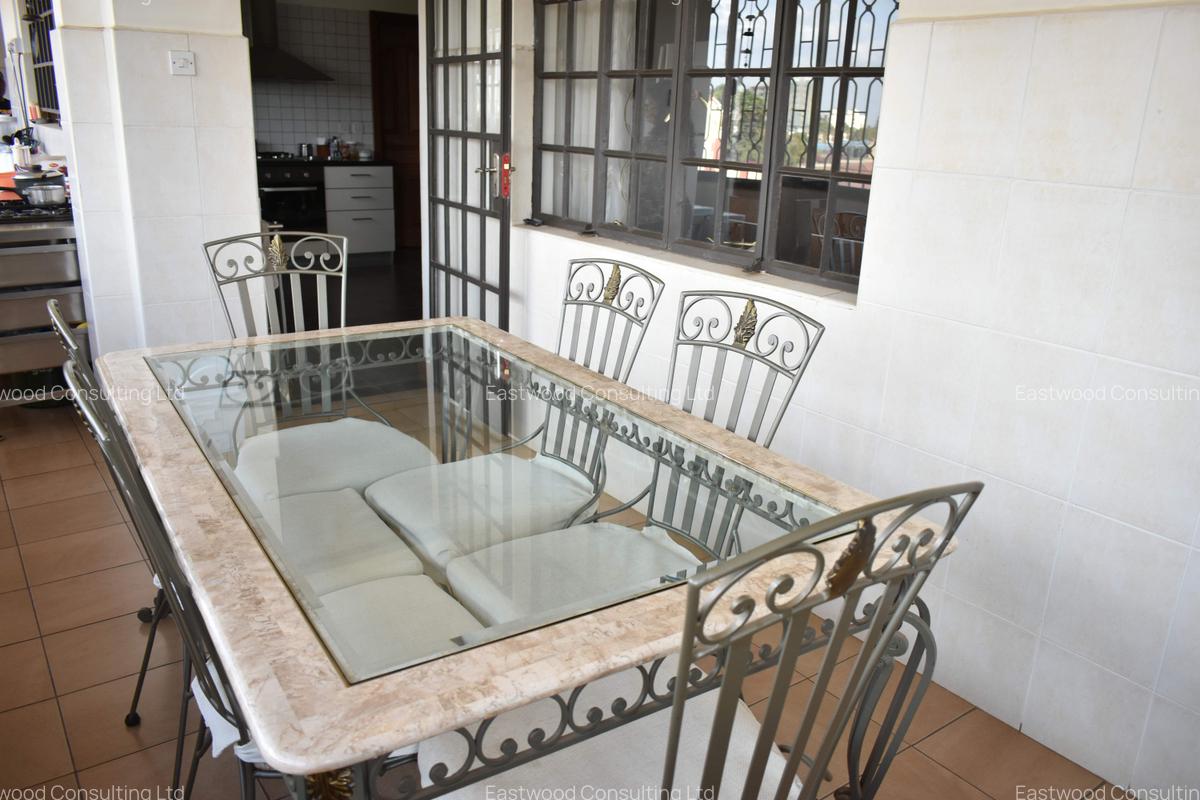 3 Bed Apartment with En Suite at Suswa Road - 11