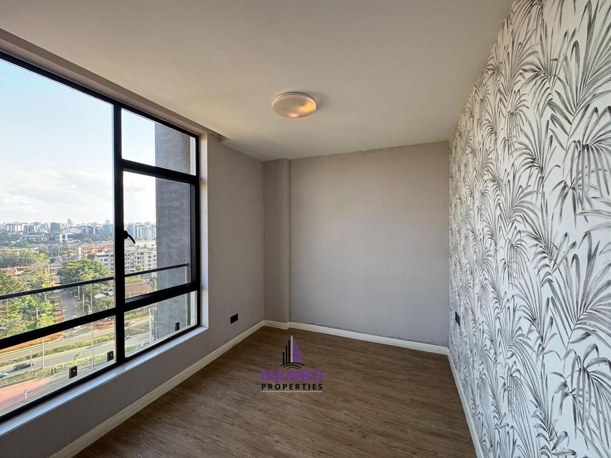 2 Bed Apartment with En Suite at Brookside Drive - 17