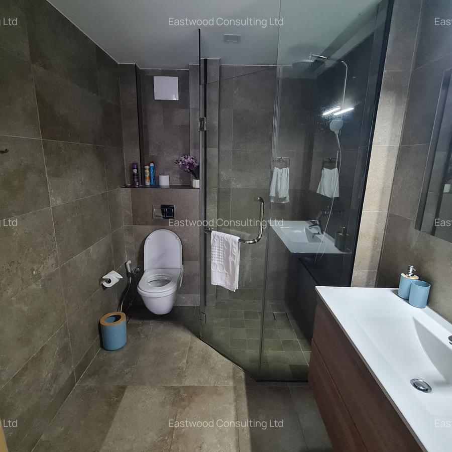 Furnished 2 Bed Apartment with En Suite at Kitale Lane - 14