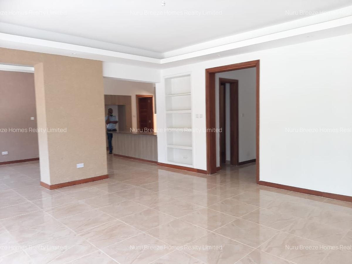3 Bed Apartment with En Suite in Lavington - 9