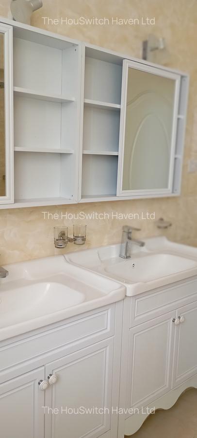 3 Bed Apartment with En Suite at Off Raphta Road - 12