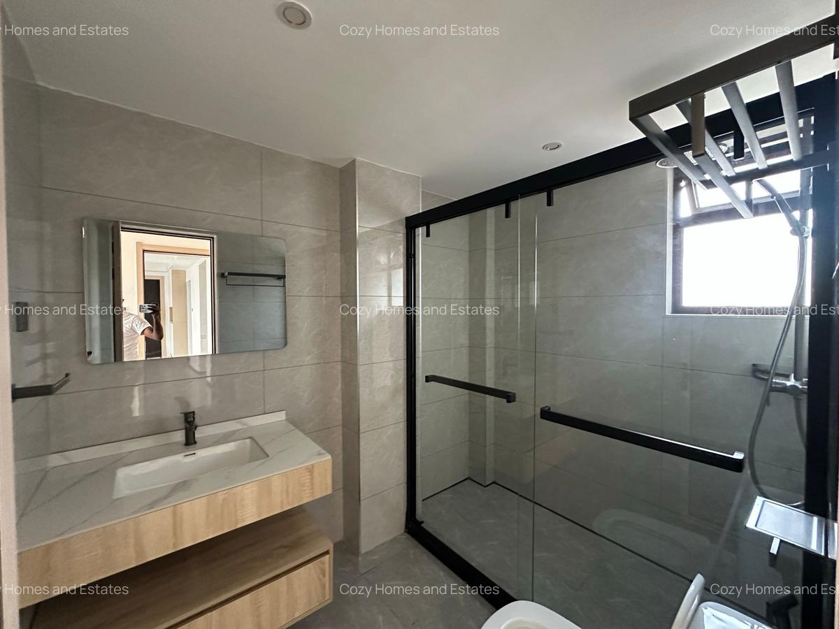 2 Bed Apartment at Riverside - 6