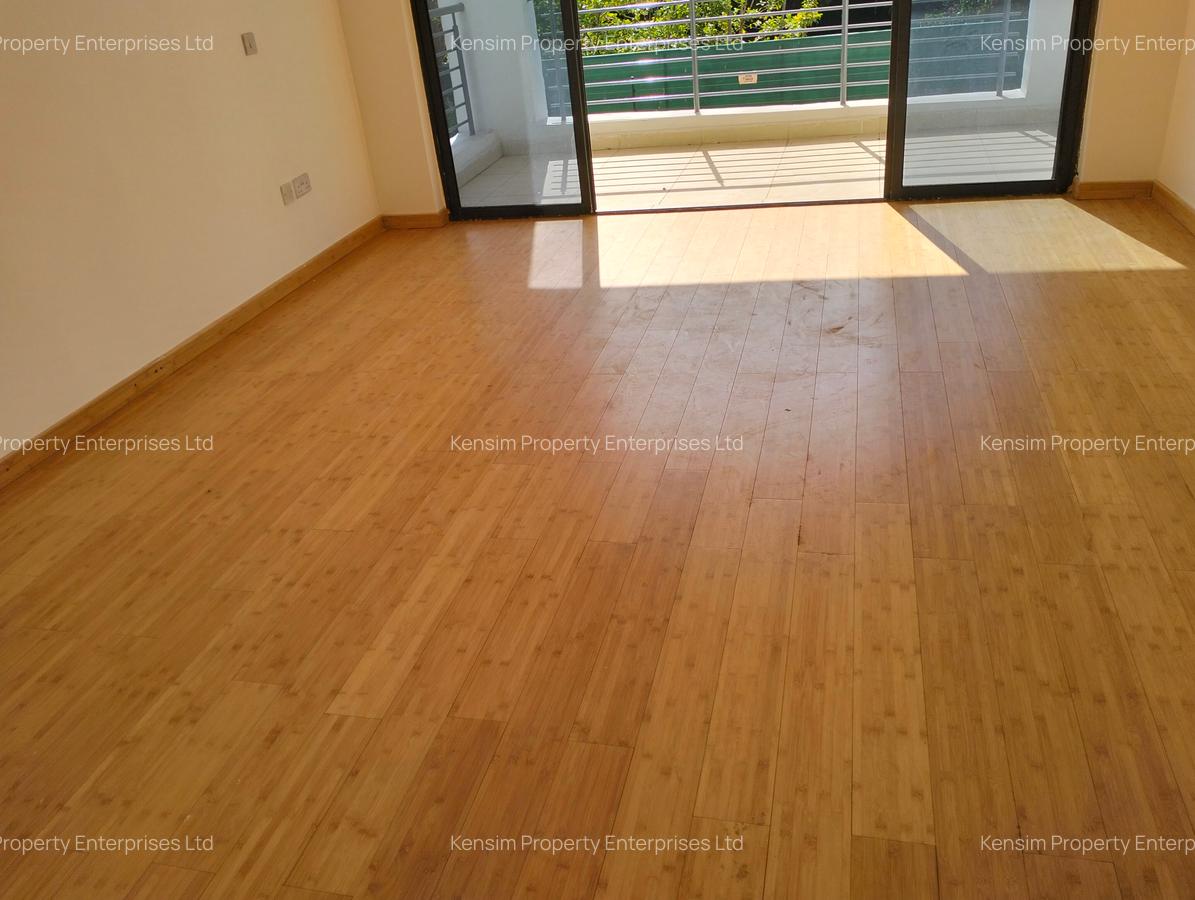 4 Bed Townhouse with En Suite in Lavington - 10