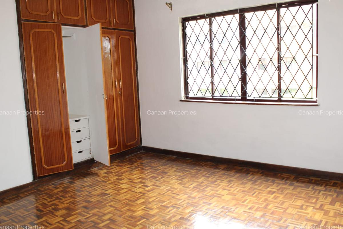 3 Bed Apartment with Borehole in Lavington - 7
