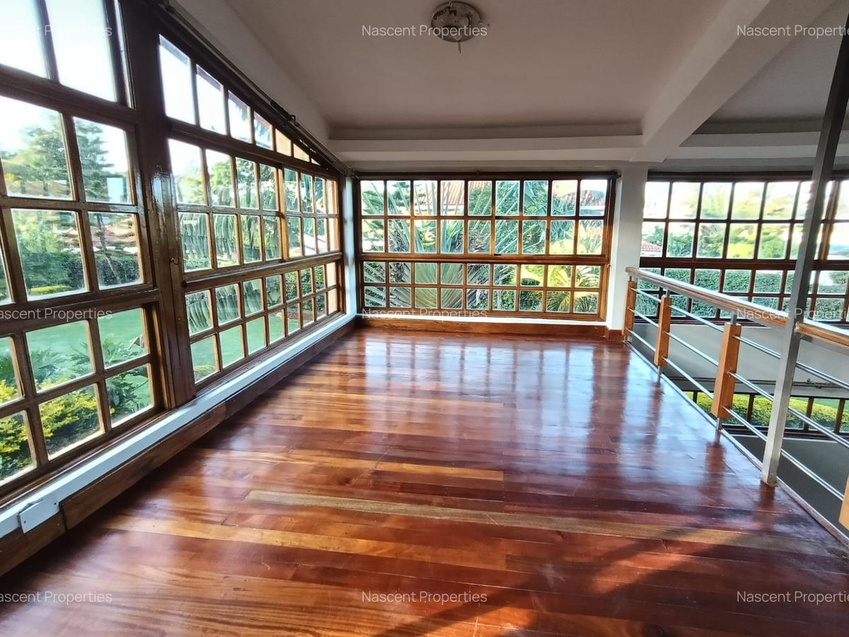 4 Bed House with En Suite in Runda - 13