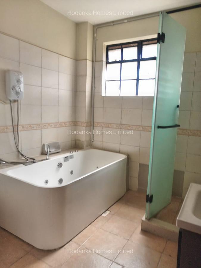 3 Bed Villa with En Suite in Kileleshwa - 10