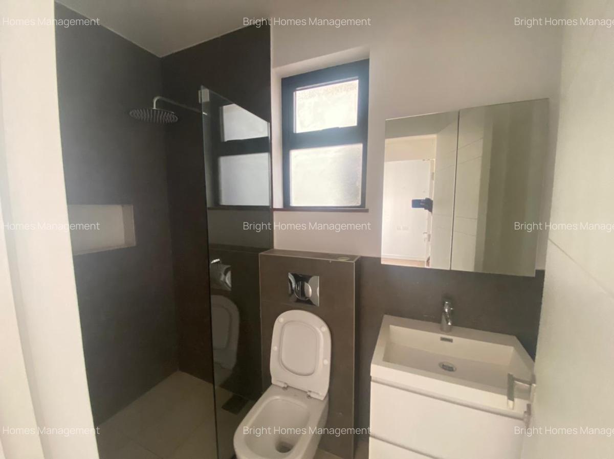 4 Bed Townhouse with En Suite in Loresho - 14