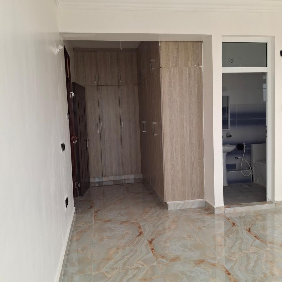 Serviced 3 Bed Apartment with En Suite at Ganjoji - 4