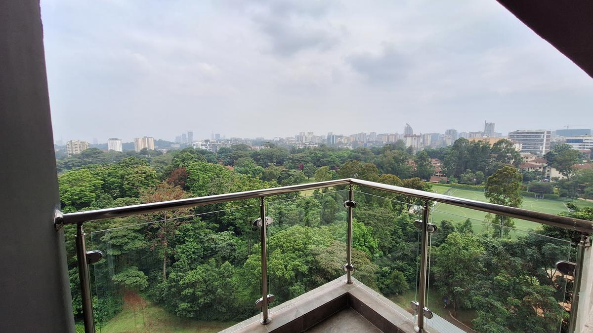 Serviced 2 Bed Apartment with En Suite in Kilimani - 8