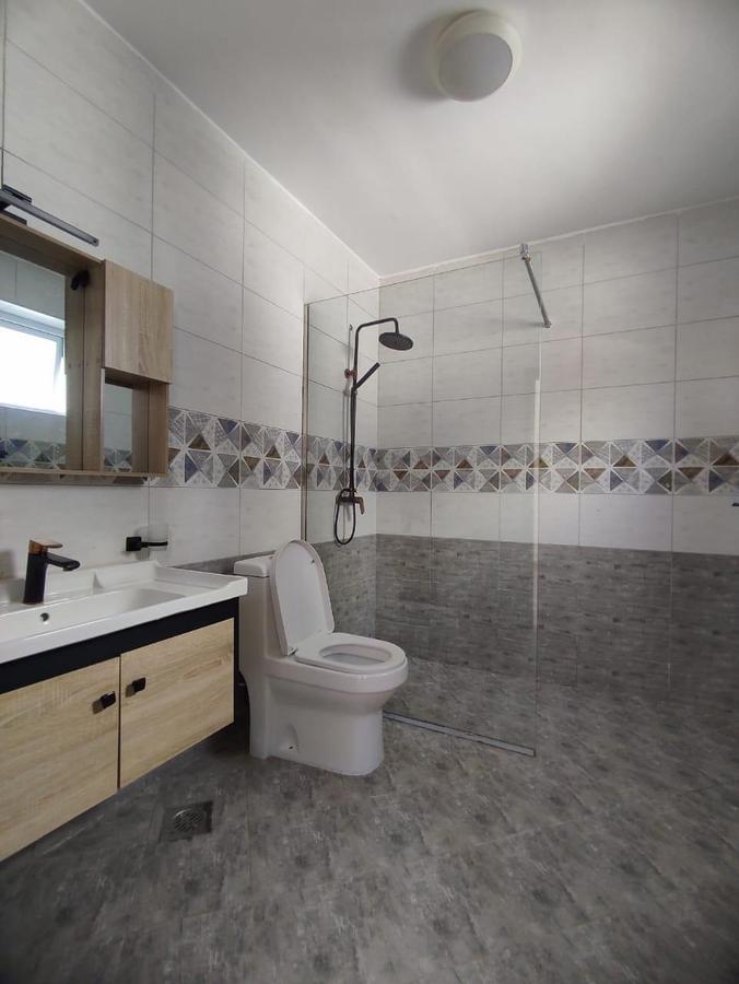 3 Bed Apartment with En Suite in General Mathenge - 18