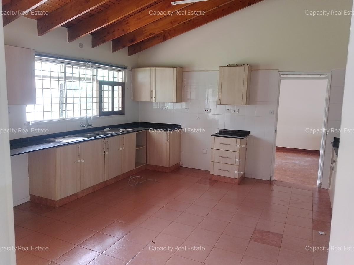 4 Bed Townhouse with Garden in Runda - 16