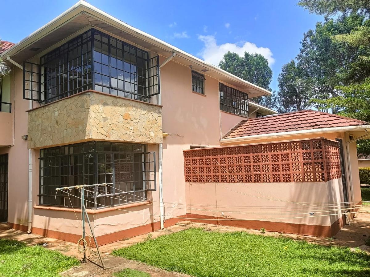 5 Bed Townhouse with Staff Quarters at Kiambu Road - 6